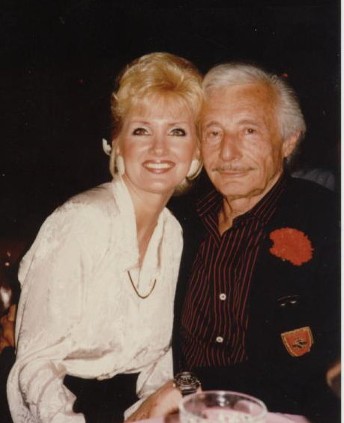 Oleg Cassini & Kelly